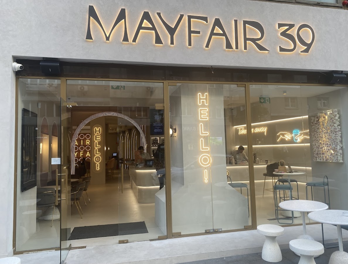 MAYFAIR 39