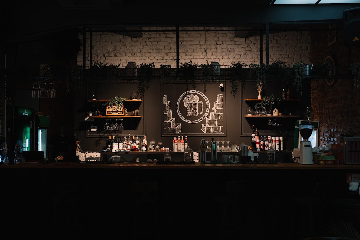 Old Brick Pub